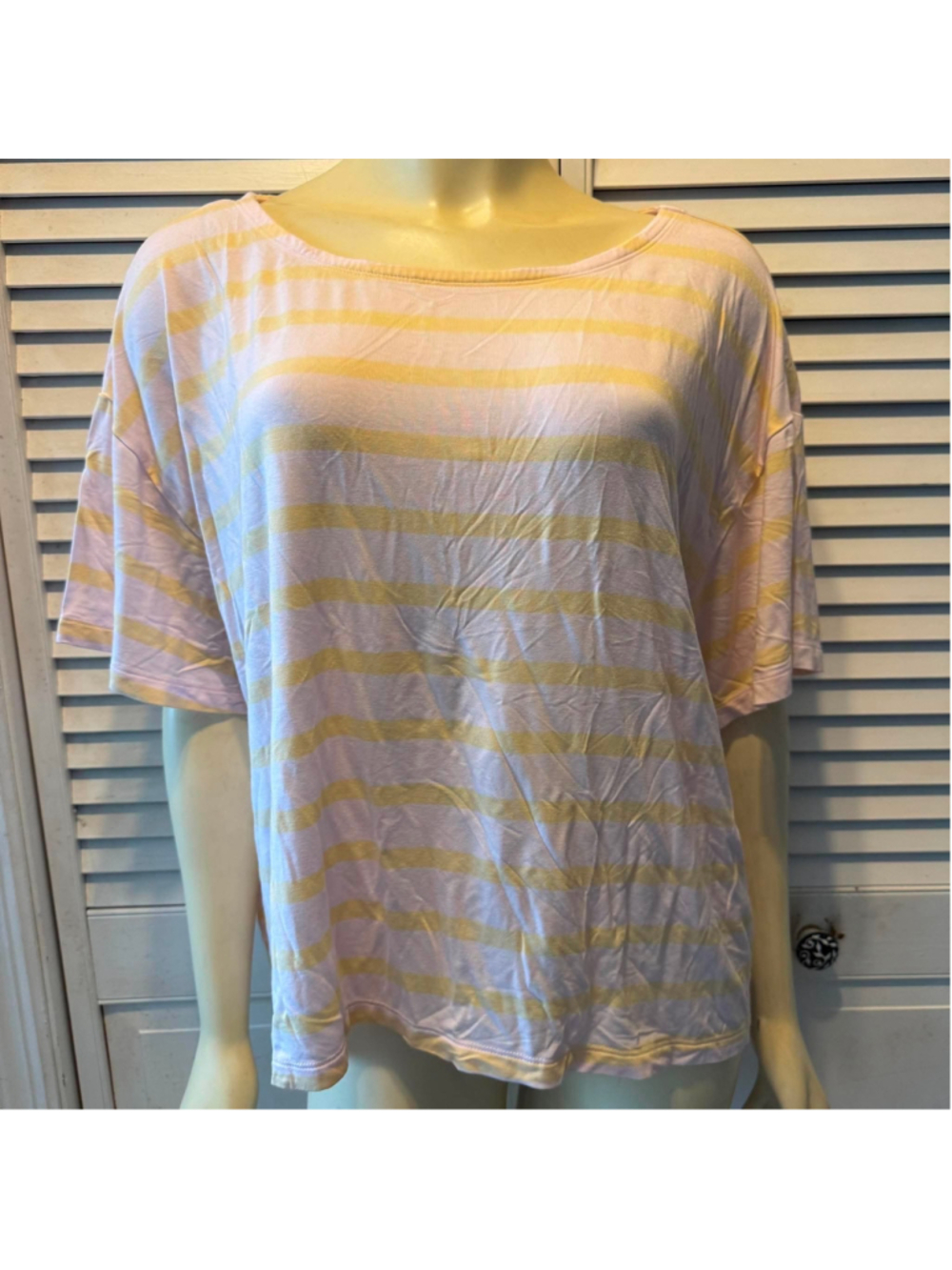Women's Old Navy Short Sleeve Striped Tee, XL, Pink and Yellow